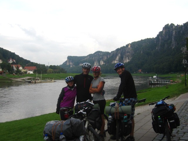 Etapa s krásnými skalnatými věžemi Saského Švýcarska