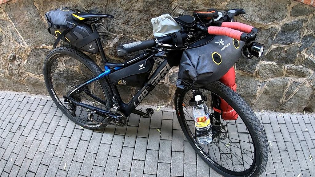 Cyklo vybavení bikerky Markéty