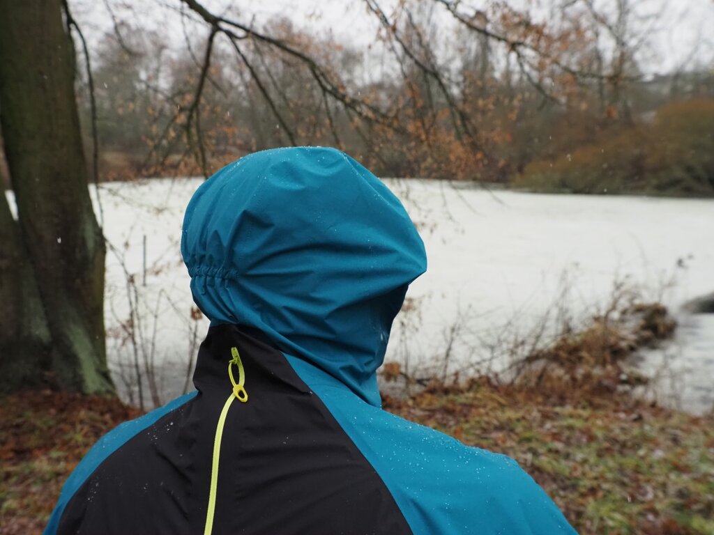 Recenze bundy Dynafit Alpine GTX M JKT Recenze bundy Dynafit Alpine GTX M JKT