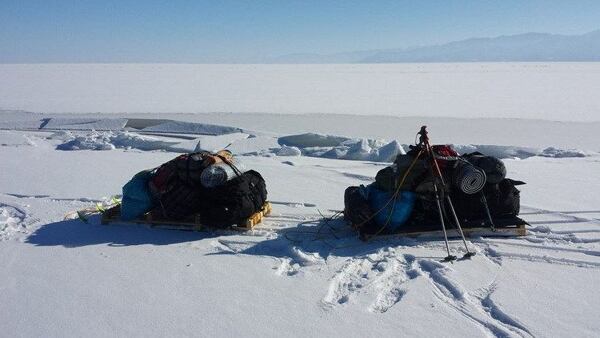 Tahali jsme šedesát kilo těžké saně