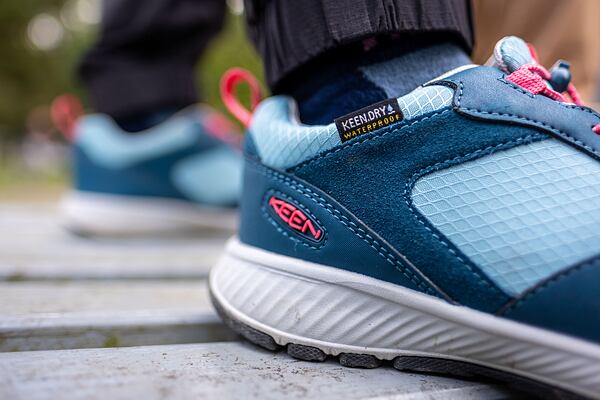 Dětská podzimní a zimní obuv KEEN SKUA