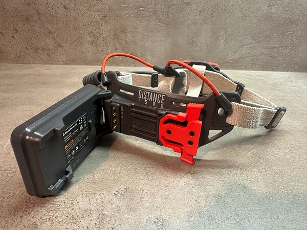 Čelovka BLACK DIAMOND DISTANCE 1500