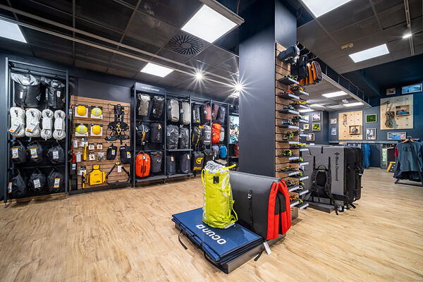 Rock Point prodejna Plzeň Americká v novém