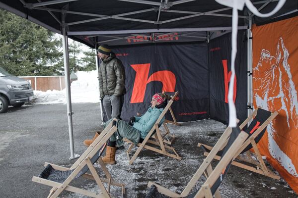 ohlednuti-za-skialpovym-zavodem-o-dreveneho-krakonose