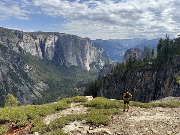 running-festival-tyden-hoka-ondrej-svirak