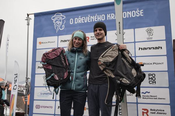 ohlednuti-za-skialpovym-zavodem-o-dreveneho-krakonose