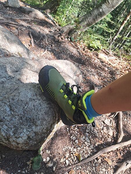 Boty GARMONT 9.81 KIDS Pulse MID WP Uni - pohodlné dětské pohorky