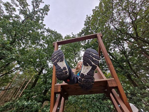 Dětské boty KEEN SKUA MID WP YOUTH - poskytuje dostatek prostoru pro prsty - nebarvící gumová podešev s dobrou přilnavostí