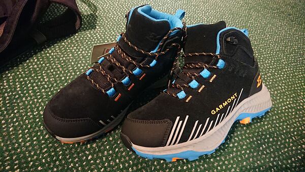 Boty Garmont 9.81 KIDS Pulse TREK WP Kids – vizuálně povedené boty, které děti osloví