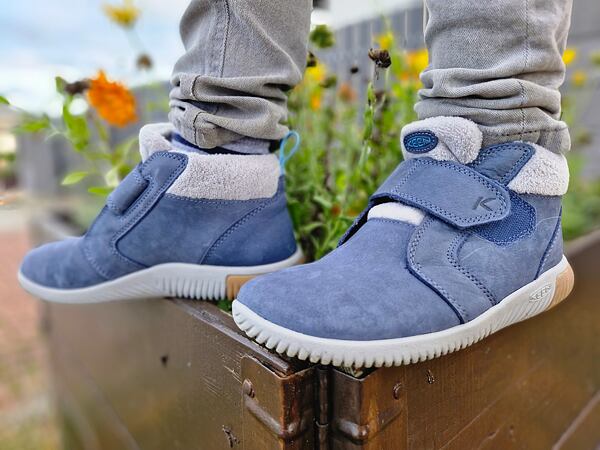 Dětské boty KEEN KNX MIDDIE YOUTH – nabízejí dostatek prostoru pro prsty