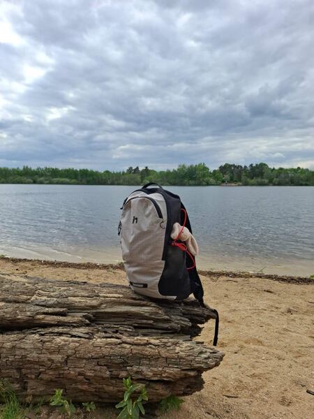 Batoh HANNAH CAMPING DYNAMIC 15 Uni – praktický, víceúčelově využitelný a navíc dobře vypadá