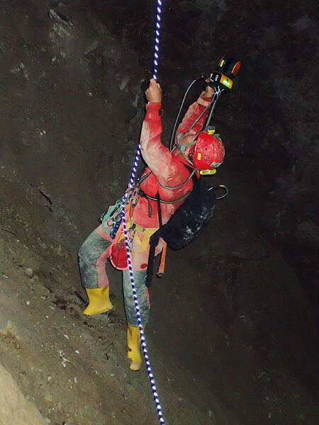 Skenování vstupní propasti Atmosu pomocí lidaru