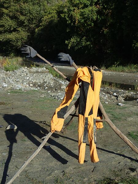 Albánie, Expedice Neuron Atmos 2024 - sušárna vybavení v basecampu