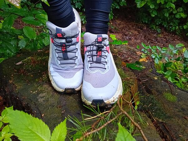 Dámské běžecké boty Salomon Ultra Glide 3 – dobře sedí a má dostatek prostoru pro prsty