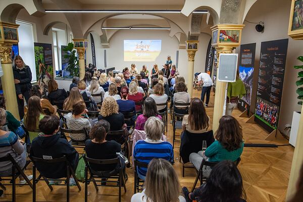 Interiér přednáškové síně v Rock Point Praha Havlíčkova