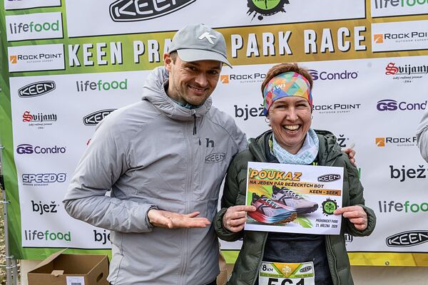 Jeden pár modelu SEEK můžete i vyhrát, stačí mít štěstí při losování ze startovních čísel