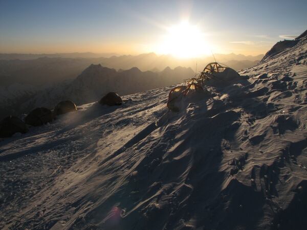 travovy-8000vky-manaslu