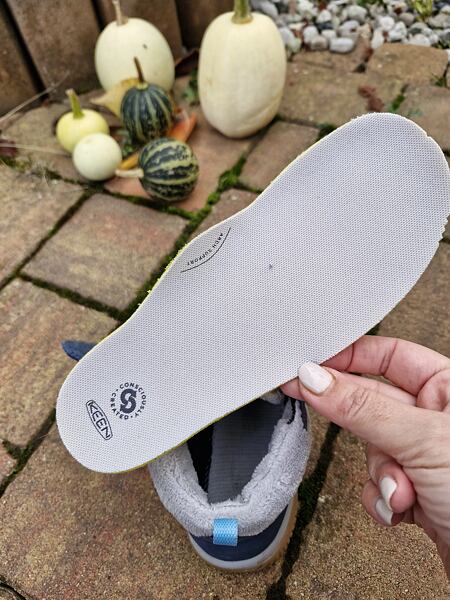 Dětské boty KEEN KNX MIDDIE YOUTH – odolná pěnová stélka s podporou klenby pro dlouhodobé tlumení nárazů