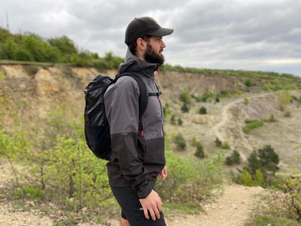 Pánská bunda Patagonia Boulder Fork Rain - minimalistická a dobře sbalitelná pánská nepromokavá bunda
