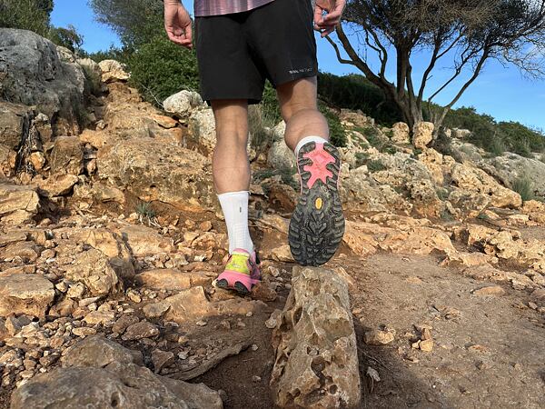 Pánské běžecké boty HOKA M MAFATE 5 – podešev Vibram Megagrip s 5mm výstupky