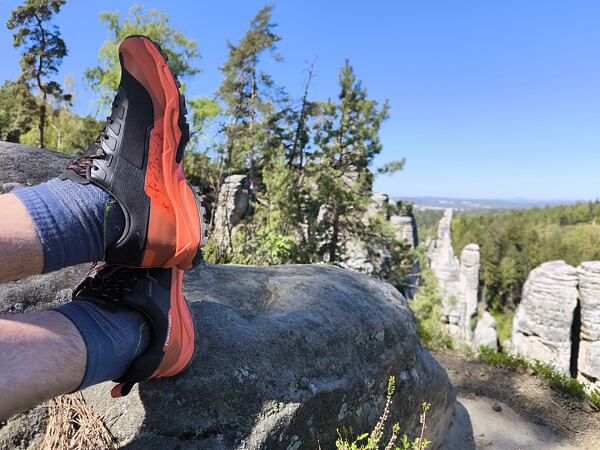 Pánské boty HANNAH FOOTWEAR GRANITE M WP – podešev držela s naprostou jistotou i na sypkém povrchu