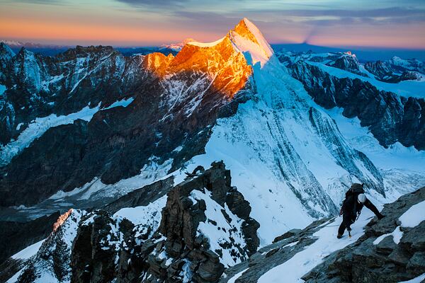 Matterhorn Liongrat s výhledem na Dent Herens