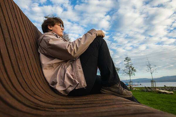 Bunda Patagonia W Outdoor Everyday Rain JKT Lady – délka bundy pod zadek