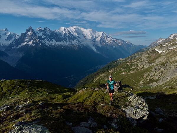 Běžecké boty a oblečení značky NNormal