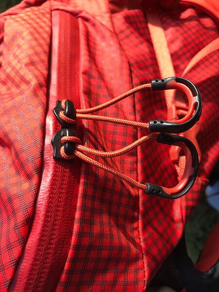 Batoh Osprey Tempest Pro 30 Lady – zipy YKK