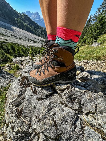 Boty GARMONT NEBRASKA II GTX Uni - Gore-tex kožené pohorky určeny na dlouhé a náročné túry s těžkým batohem