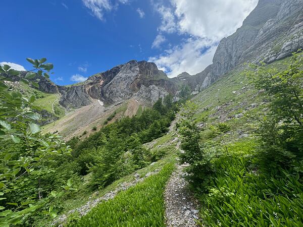Nádherné výhledy na první části přeběhu GR11