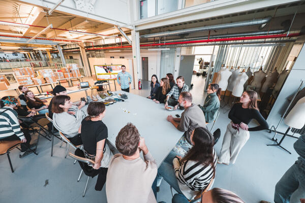 Spolupráce české distribuce KEEN se ZČU fakultou umění a designu Ladislava Sutnara