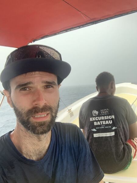 Cesta v&nbsp;bouři z&nbsp;ostrova Nosy Komba